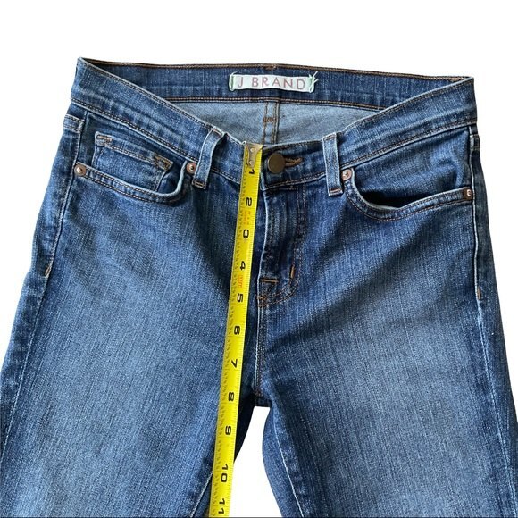 J Brand Skinny Leg Jeans in Vivid Medium Wash Women's Size 26 No Distressing - Picture 3 of 8